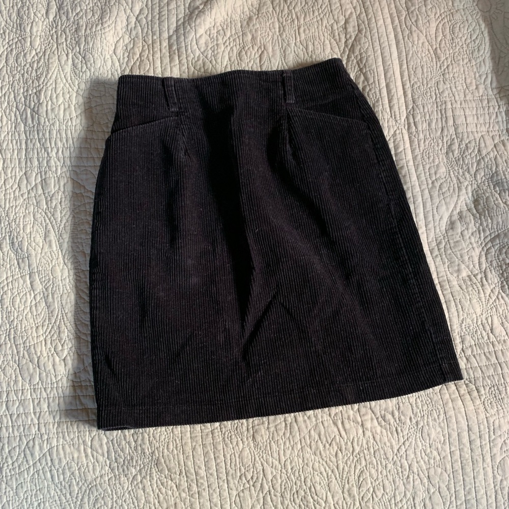 Eddie Bauer black corduroy pencil skirt
